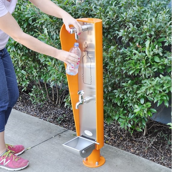 Outdoor drinking bubblers with tap & dog bowl